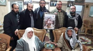  وفد من الجهاد يزور عائلة الشهيد القائد عصام براهمة بجنين 