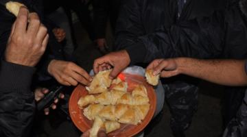 صور.. غزة تحتفل بقصف سرايا القدس لـ"تل ابيب" بصاروخ فجر5