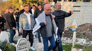 الأسير كريم يونس حراً بعد 40 عاماً من الاعتقال