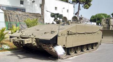 الجيش يطور ناقلات جند من طراز "النمر الهندسي"