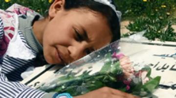 يوم أمهم يوم يتمنا