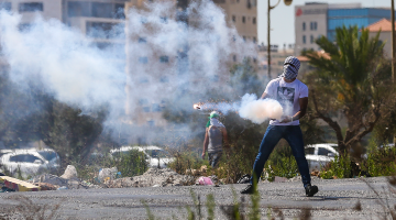 إصابة مواطنين اثنين باعتداء للمستوطنين في رام الله