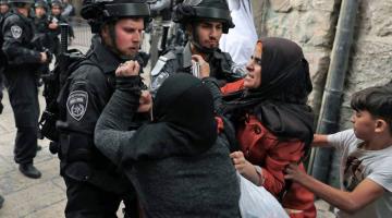إصابة سيدة بالرأس اثر اعتداء الاحتلال عليها بالقدس