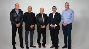 قادة أركان سابقين إلى جانب "آيزنكوت" بعد تهديدات بقتله