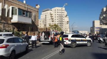 إصابة شرطي صهيوني بعملية طعن وإعتقال المنفذة