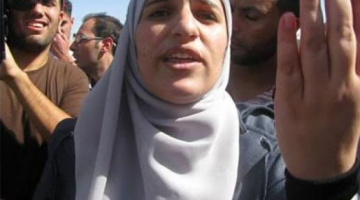 الأسيرة الشحاتيت تُعلن إضرابها عن الطعام بعد تمديد اعتقالها
