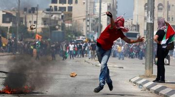 إصابات في مواجهات مع الاحتلال باقتحام بيت أمر