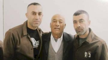 الاحتلال يحرم الأسير عويس من لقاء نجله الأسير الشبل سامر