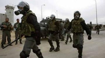 قوات القمع تقتحم قسم (4) في سجن "ريمون"