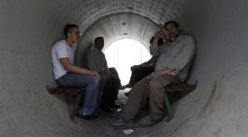 مختصان: إغراءات "إسرائيل" لمستوطني "غلاف غزة".. انتصار للمقاومة