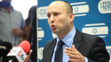 يديعوت: بينت يطلب وزارة الجيش وكحلون مرشح للمالية