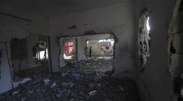 الاحتلال يجبر مقدسياً على هدم منزله في رأس العمود بسلوان