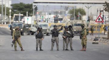 الاحتلال يفرض إغلاق شامل على الضفة الغربية ومعابر قطاع غزة غدًا الجمعة