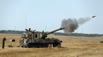 إصابة مواطن جراء قصف مدفعية الاحتلال مرصد للمقاومة شرق خانيونس