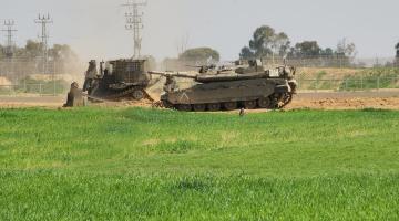 الاحتلال يستهدف المزارعين شرق خانيونس