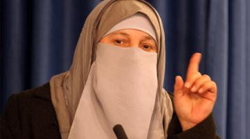 محاولة تفجير سيارة مفخخة في مقر الحكومة الصهيونية بالقدس المحتلة عام 1987م