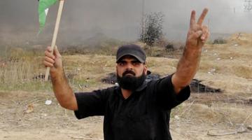 الشهيد "أبو ثريا": يحرج المعافين ويصفع المطبعين