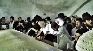 مستوطنون يقتحمون "عورتا" تحت حماية الجيش ويؤدون طقوساً تلمودية