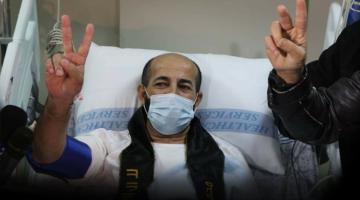 الجهاد تهنئ المحرر ماهر الأخرس بانتصاره على السجان