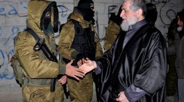 صور.. عزام لمرابطي السرايا: "أنتم فخر الأمة ومجدها"