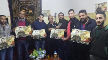 الجهاد تنظم زيارات لعائلات الأسرى والشهداء برام الله
