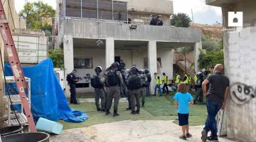 الاحتلال يفرغ منازل عائلة الطحان في سلوان تمهيداً لهدمها 