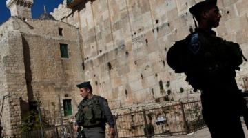 الاحتلال يطلق النار على فتاة قرب "الإبراهيمي" بالخليل