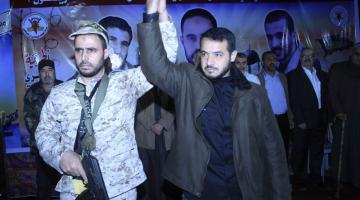 صور.. الجهاد تنظم حفل تكريم للأسير المحرر "نسيم خطاب" بغزة