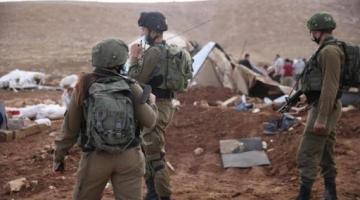 الاحتلال يقتحم خربة حمصة بالأغوار وينكل بسكانها