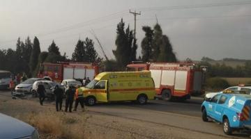 مصرع مستوطنتين بحادث سير لحظة سقوط قذائف الهاون