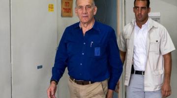 8 أشهر سجن إضافية لأولمرت