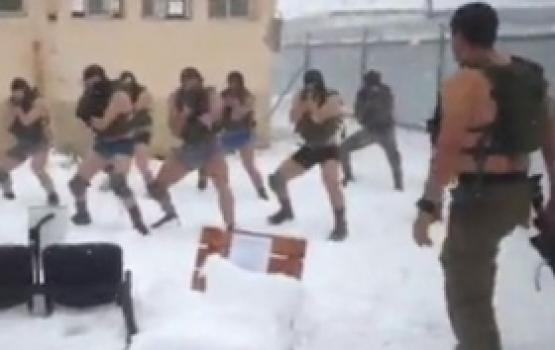 موقع صهيوني: وحدة النخبة في الجيش تتدرب بالثلج