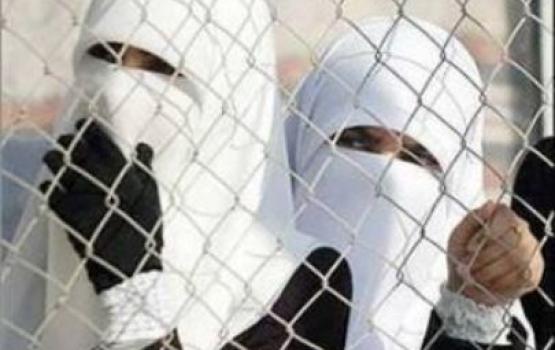 عشية يوم المرأة.. 22 أسيرة في سجون الاحتلال
