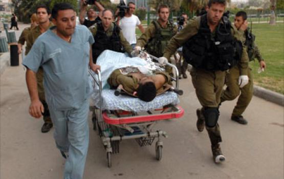 إصابة جنديين صهيونيين خلال اشتباك مع المقاومة في قلقيلية والعدو يشن حملة اعتقالات