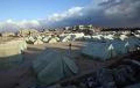 فـي خيـام غـزة.. لا مـكان للمذاكـرة .....   بقلم: شيماء مصطفى