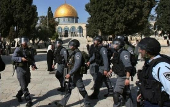 شرطة العدو الصهيوني تغلق الحرم القدسي غداً أمام الفلسطينيين لتأمين صلاة اليهود