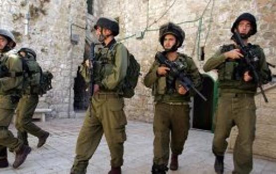 الاحتلال يمنع معلمات في الخليل من دخول مدرستهن لليوم الثاني
