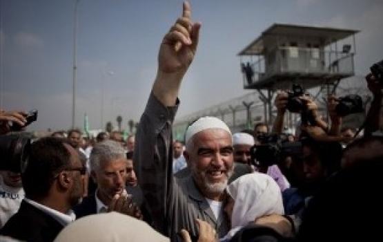 صلاح: هذا عام مصيري ولا استبعد قيام العدو بشن حرب إقليمية للتغطية علي هدم الأقصى.. "صور"