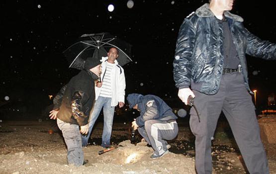 العدو يعترف بسقوط صواريخ على عسقلان والنقب