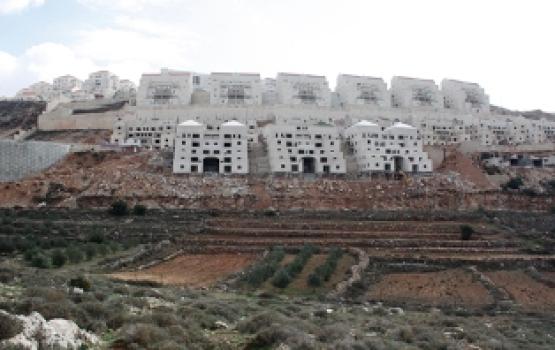 الاحتلال يوافق على بناء 500 وحدة استيطانية في الضفة