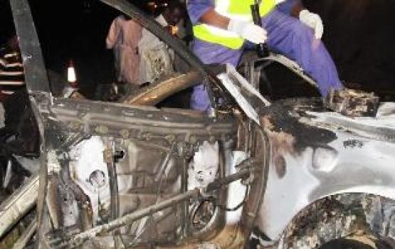 أوقعت قتيلان.. طائرة حربية صهيونية تقصف سيارة بالسودان