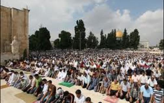 قلق صهيوني من ارتفاع نسبة الفلسطينيين بالقدس المحتلة