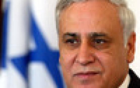 كتساف يؤكد بؤس حالته ويستبعد استسلامه أو انتحاره