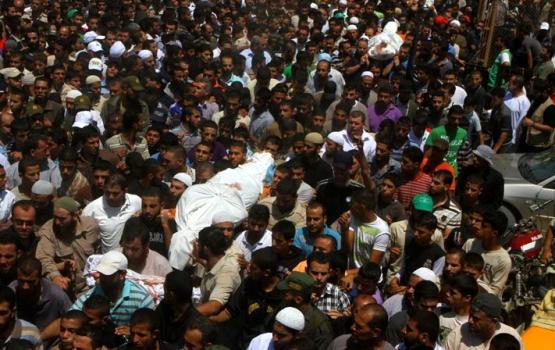 رفح تودع شهداء المقاومة وسط مطالبات بالانتقام