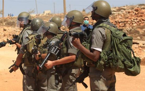 تسليم 6 مواطنين استدعاءات أمنية في بيت أمر