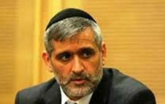 يشاي: الحكومة الجديدة لن تستطيع الزام المتدينين الخدمة في الجيش