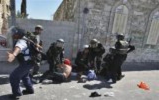 قوات الاحتلال تصادر محتويات مطعم بالقدس المحتلة