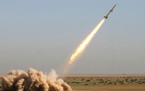 العدو يُقر بعجزه عن صد الصواريخ التي تُطلق من سيناء