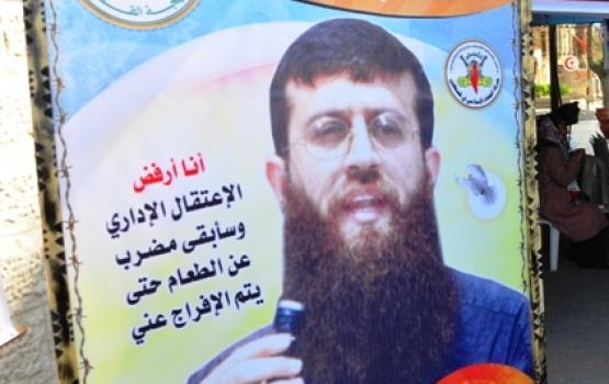 المبعد كنعان يناشد لإنقاذ حياة الأسير خضر عدنان