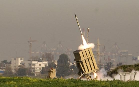 ديبكا يزعم: خبراء عسكريين من السرايا يحاولون اختراع آلية لتعطيل القبة الحديدية